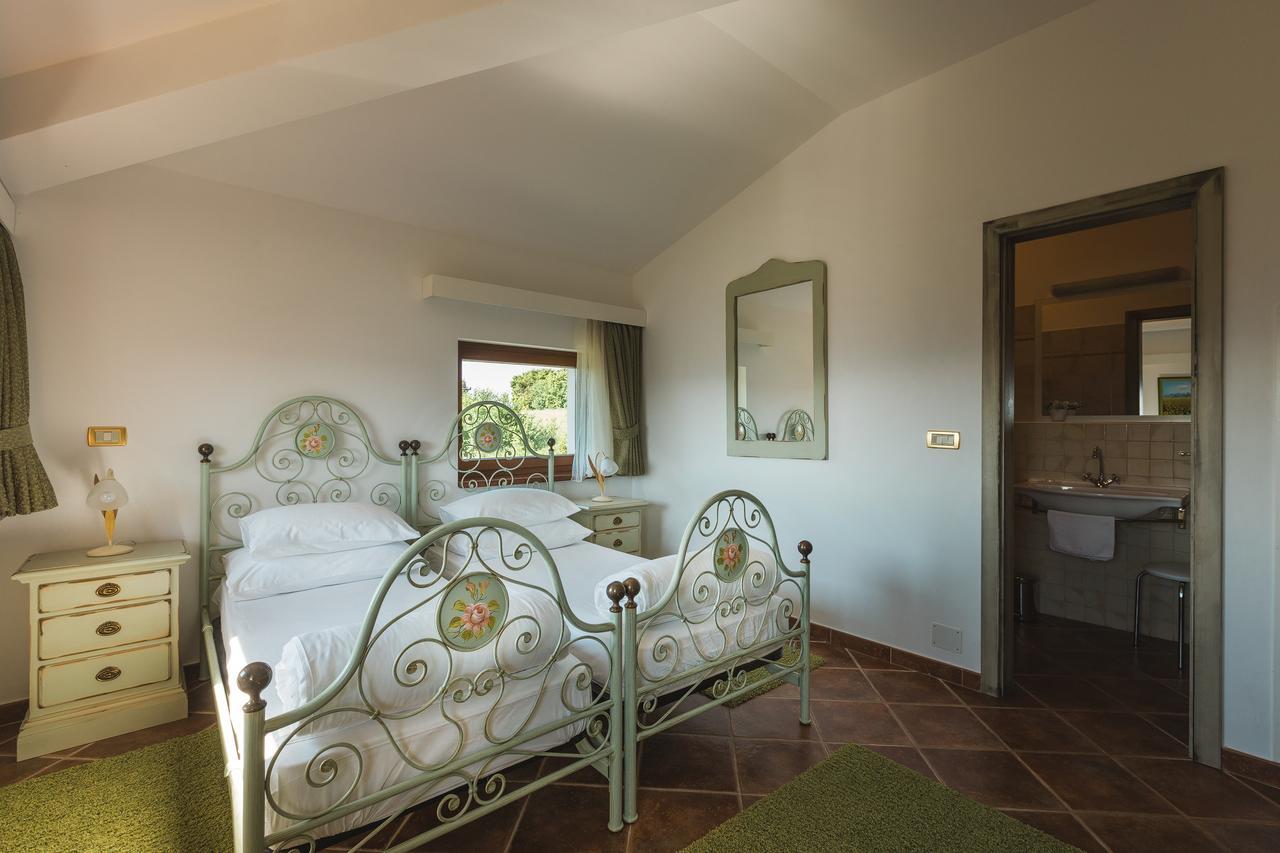 B&B Palazzo Angelica Adults Only Oprtalj Esterno foto