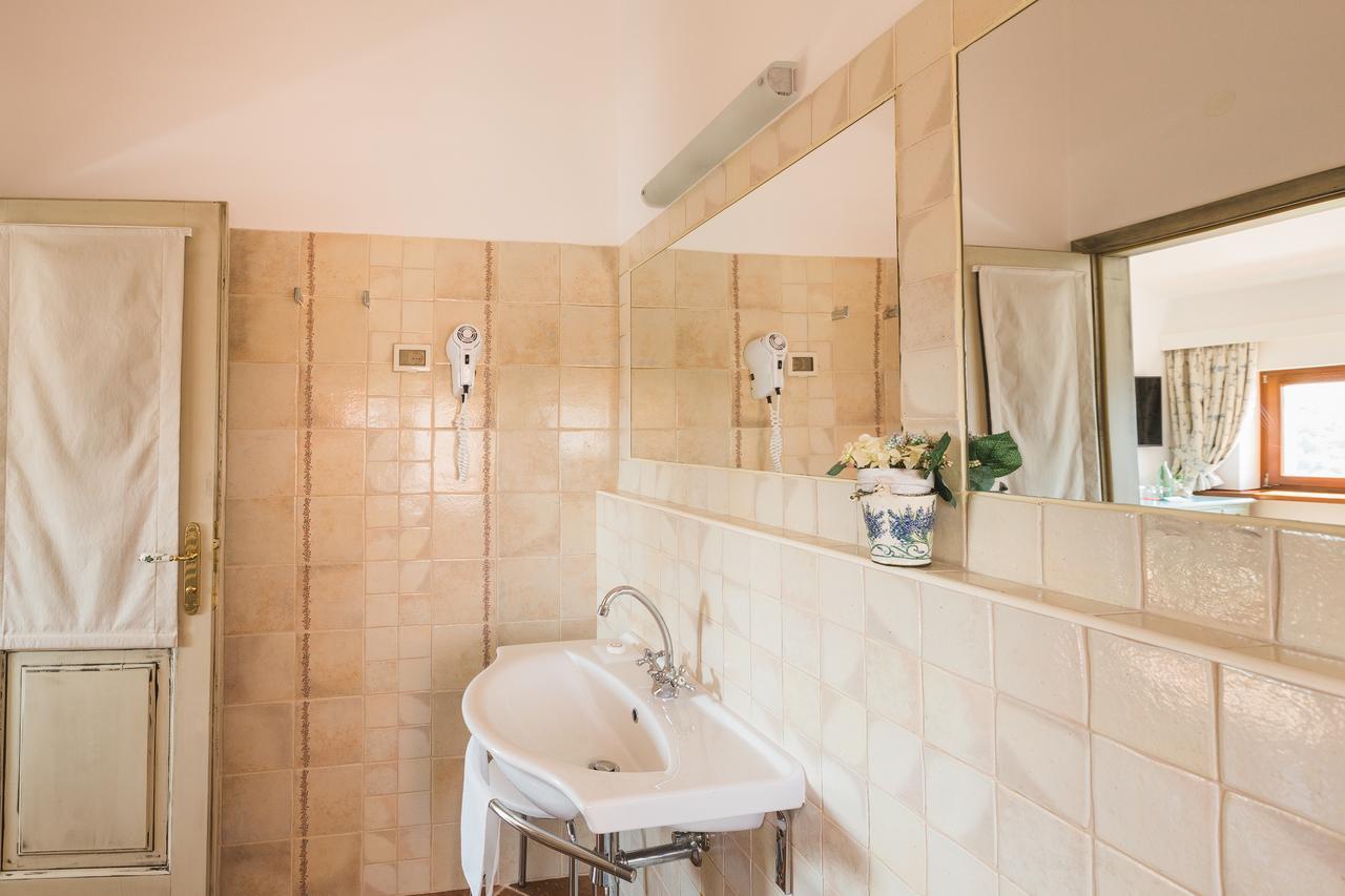 B&B Palazzo Angelica Adults Only Oprtalj Esterno foto