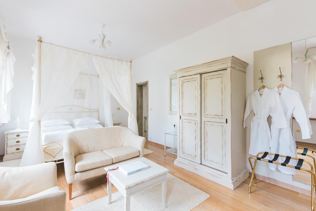 B&B Palazzo Angelica Adults Only Oprtalj Esterno foto