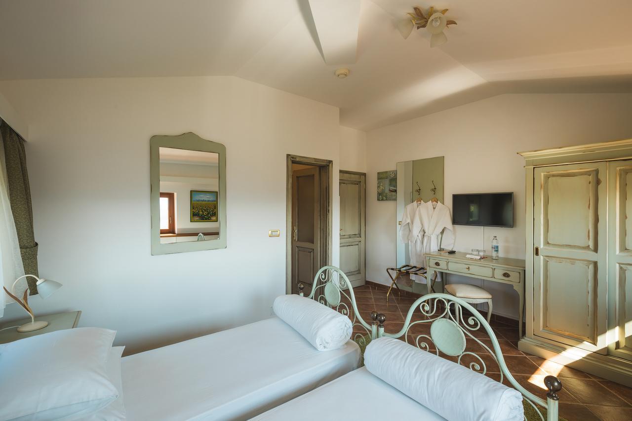 B&B Palazzo Angelica Adults Only Oprtalj Esterno foto